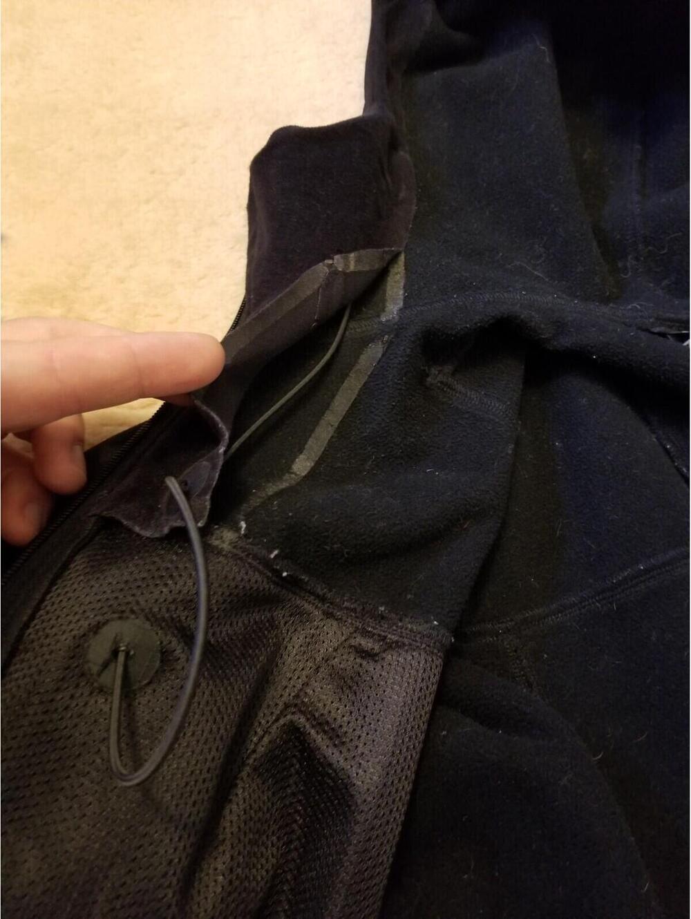VTG Arc'teryx Women's 8-10 Medium Epsilon SV Jacket Hoody Black Full Zip M *Flaw - Picture 9 of 13